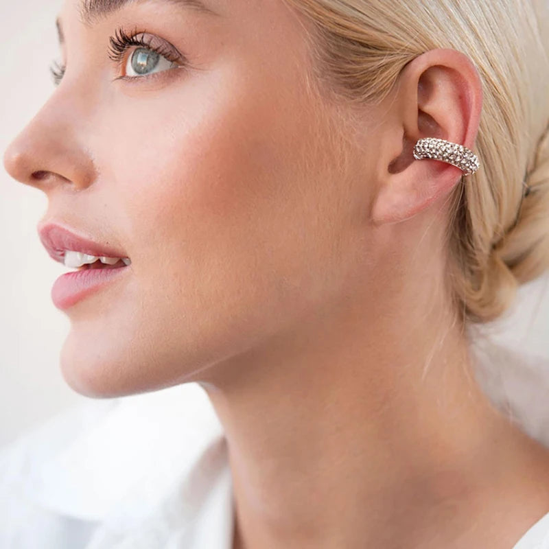 Fashion C Shape Round Cartilage Clip Earrings For Women Fake No Pierced Earrings Crystal Rhinestone Geometric Jewelry Gold Color